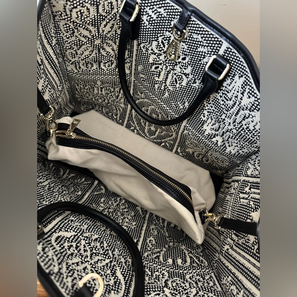 Viola Castellani Italian Leather Woven Tote Bag | Made in Italy - Picture 6 of 12